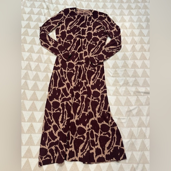 Tanya Taylor long sleeve giraffe print ribbed midi dress - Picture 2 of 4